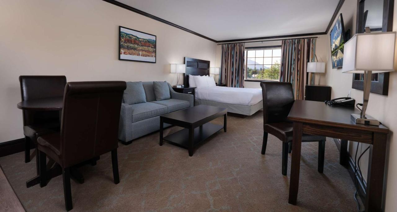 Prestige Rocky Mountain Resort Cranbrook, Worldhotels Crafted Екстериор снимка
